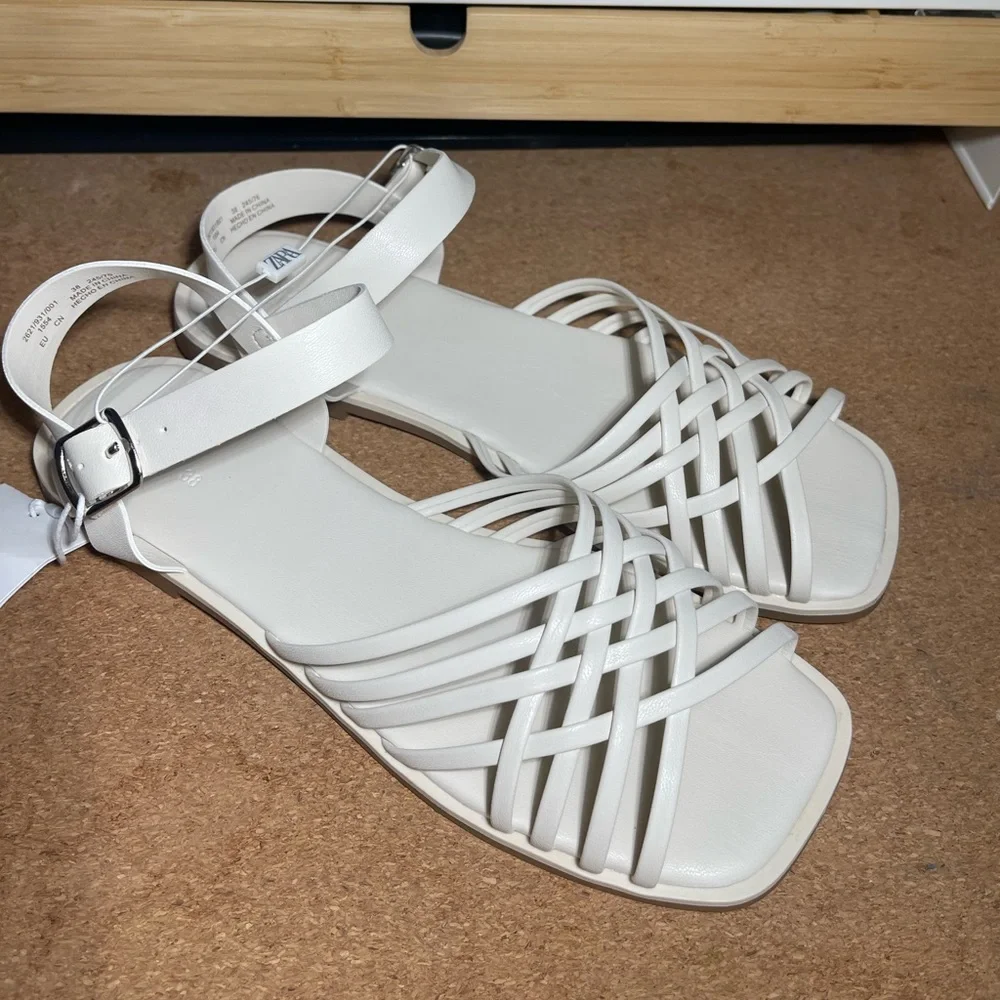 💫 Zara Flat Fisherman Sandals - New 💫 - Picture 4 of 11